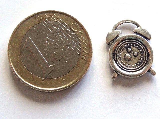 reveil a oreilles-breloque-charm-metal-boutique-scrapbooking-elaia 